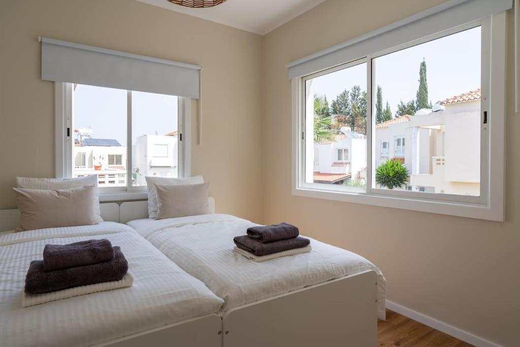 Cozy Nerina Cottage At Harbour Πάφος Εξωτερικό φωτογραφία