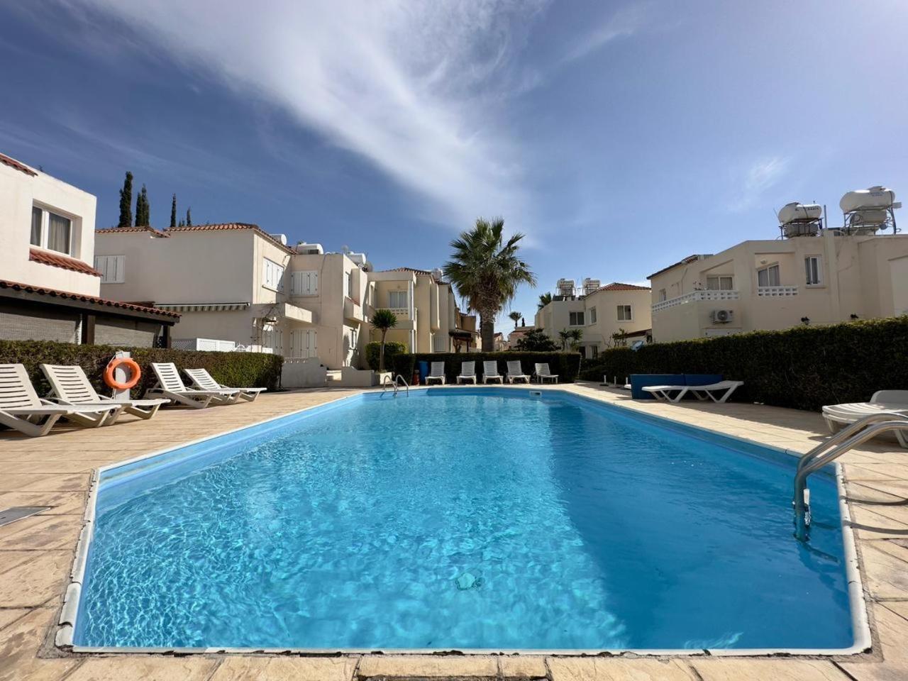Cozy Nerina Cottage At Harbour Πάφος Εξωτερικό φωτογραφία
